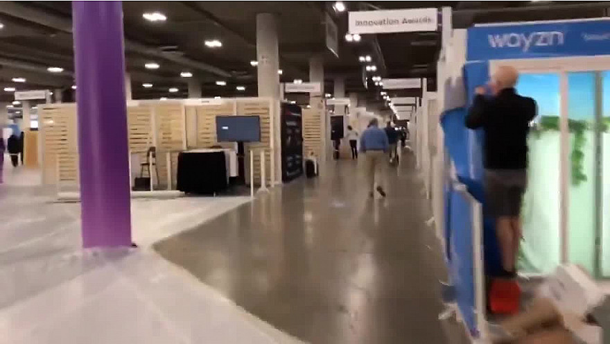 Suivez le CES 2020 J-1 Les premières images du salon en cours d'installation @jblefevre60 @PironTristan @sebbourguignon @pierrepinna @tewoz @Ym78200